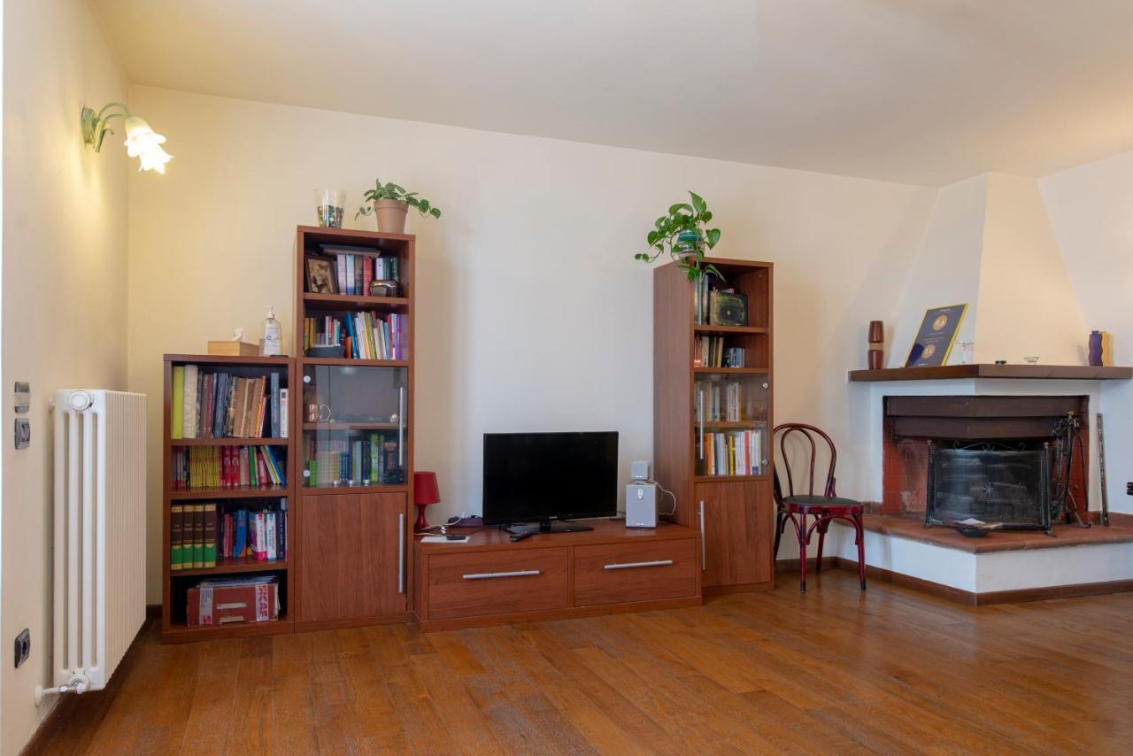 Apartament La Dimora Di Gilda Spoleto Zewnętrze zdjęcie